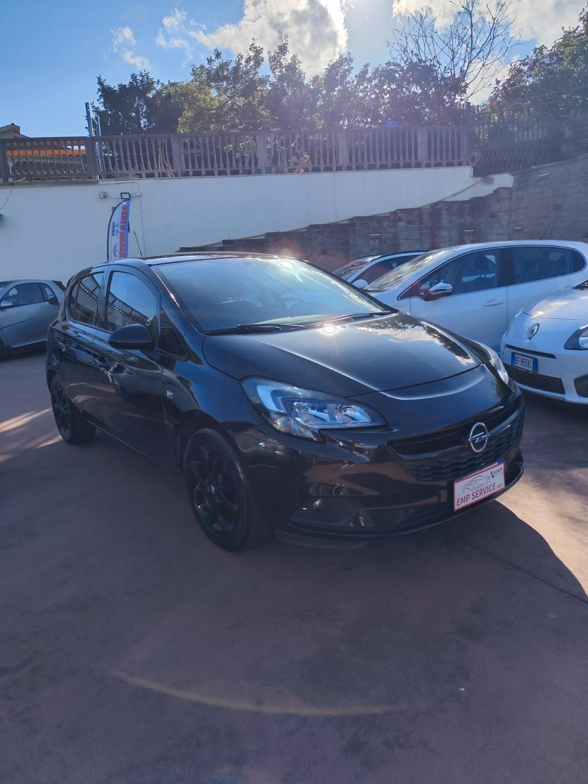 Opel Corsa 1.2 5P B-Color