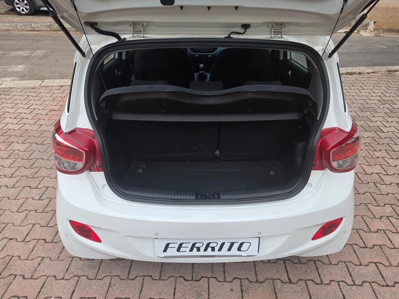 Hyundai i10 1.0 MPI Sound Edition