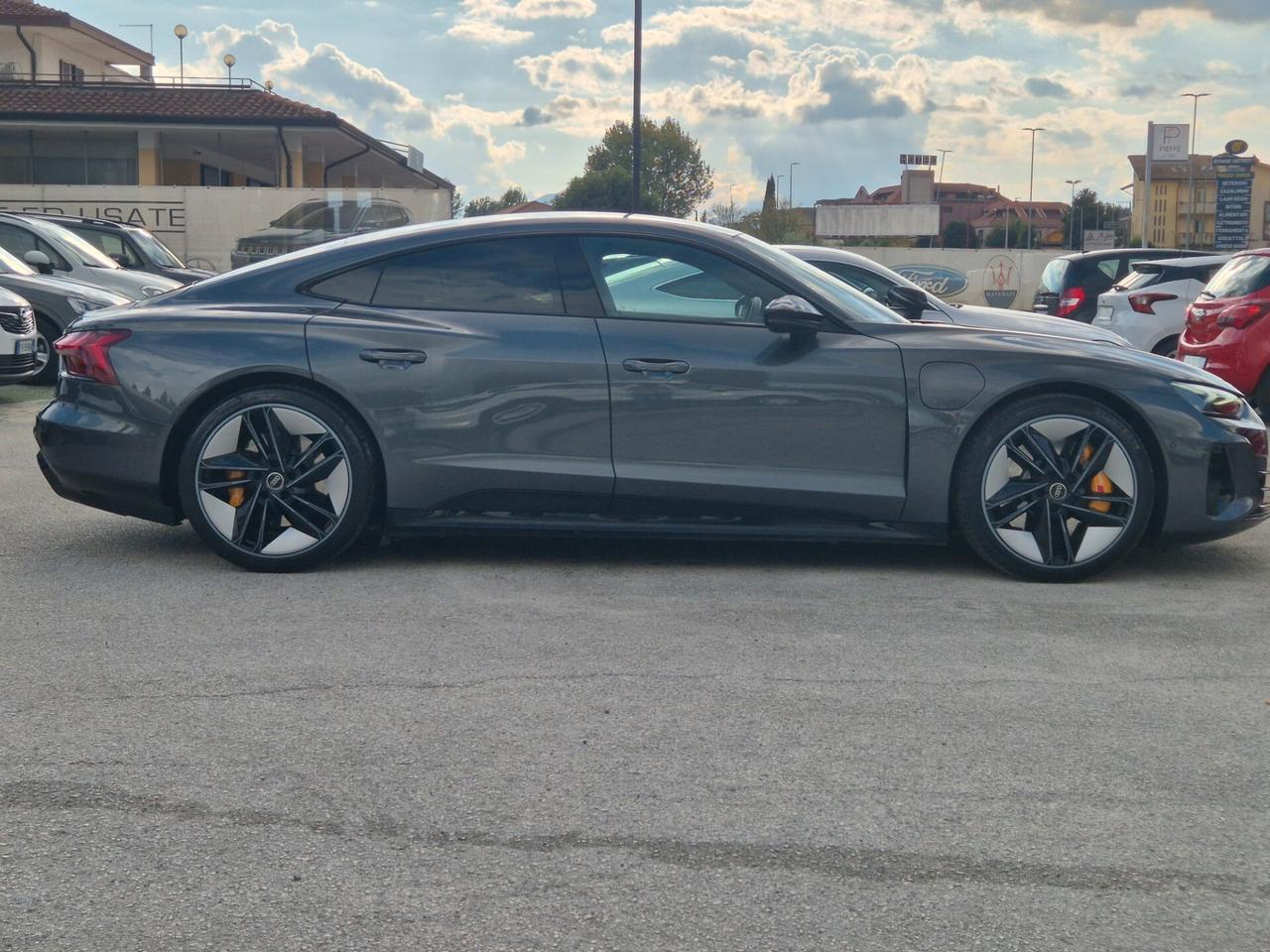 Audi E-tron GT Quattro 12/2023 500CV