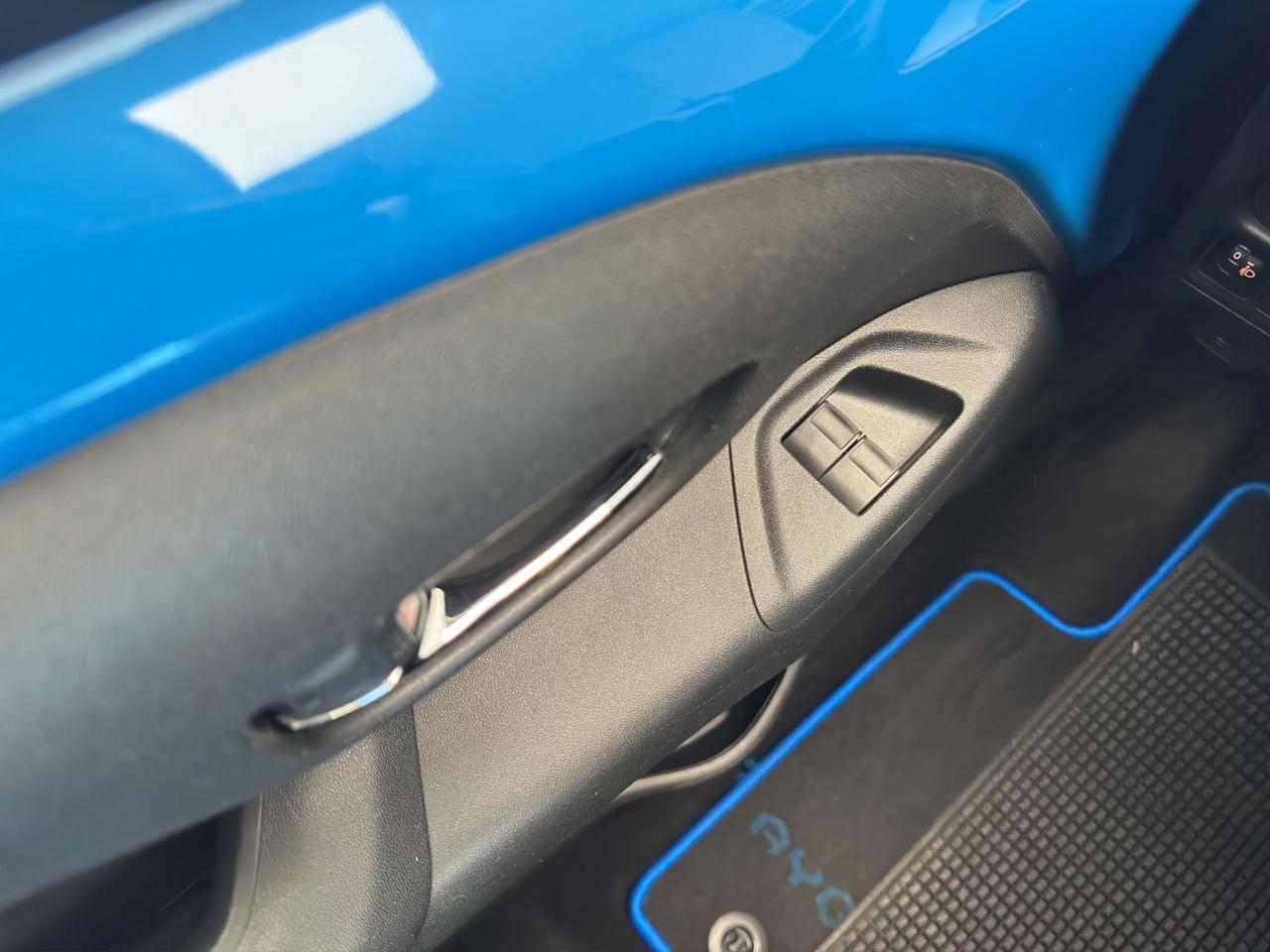 Toyota Aygo 5p 1.0 VVT-i 69CV x-cite TSS 5p