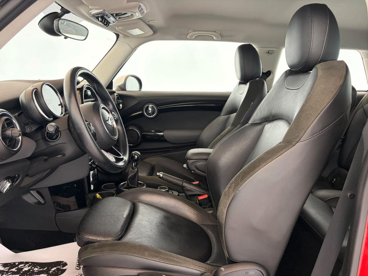Mini Cooper D 1.5 3p - NEOPATENTATI - TAGLIANDI MINI