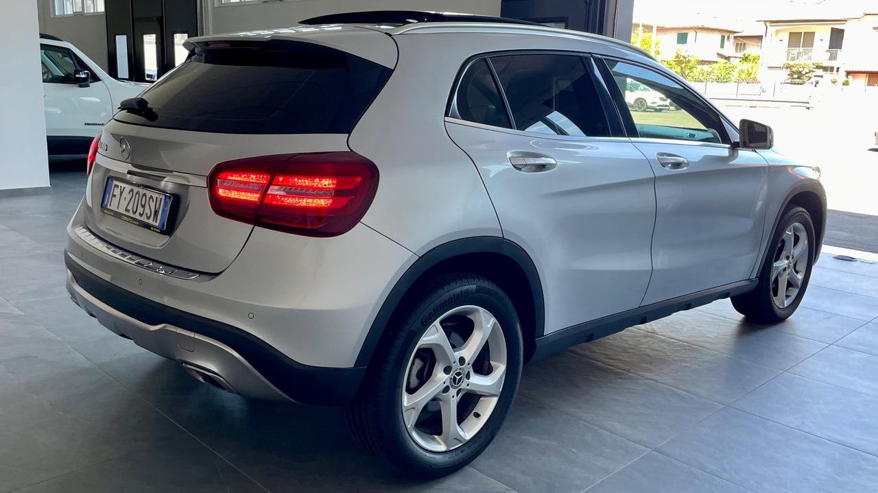 MERCEDES-BENZ GLA 180 1.6 PREMIUM 122CV - FULL LED, PELLE, TETTO