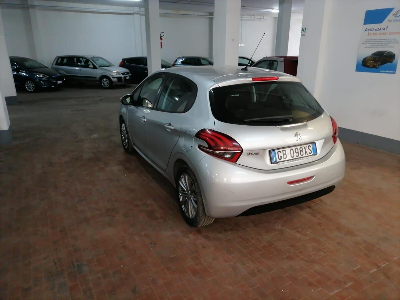 Peugeot 208 1.2 vti 82cv 5p allure Ok Neop.
