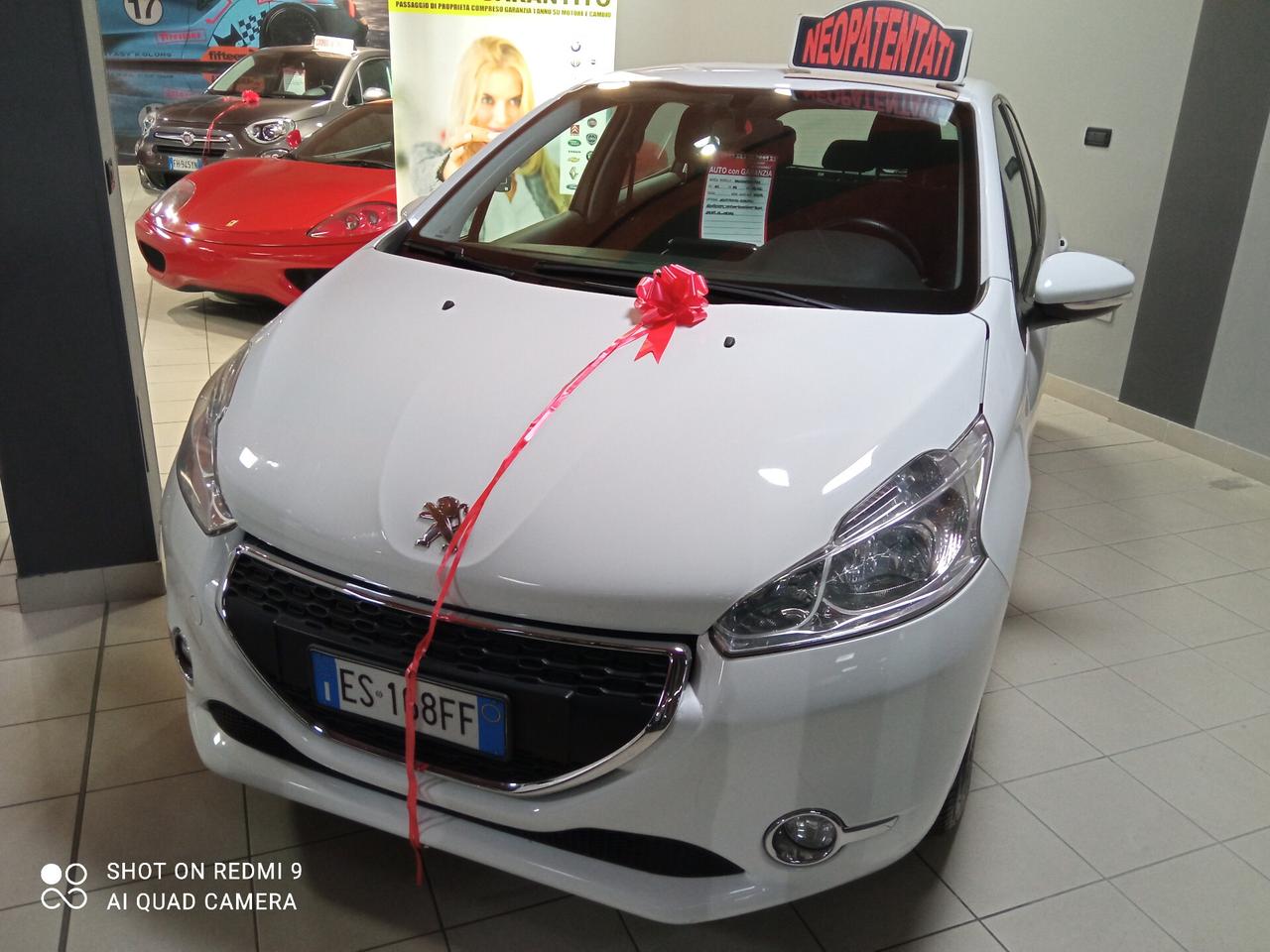 Peugeot 208 1.4 HDi 68 CV 5 porte ACTIVE PACK NEOPATENTATI