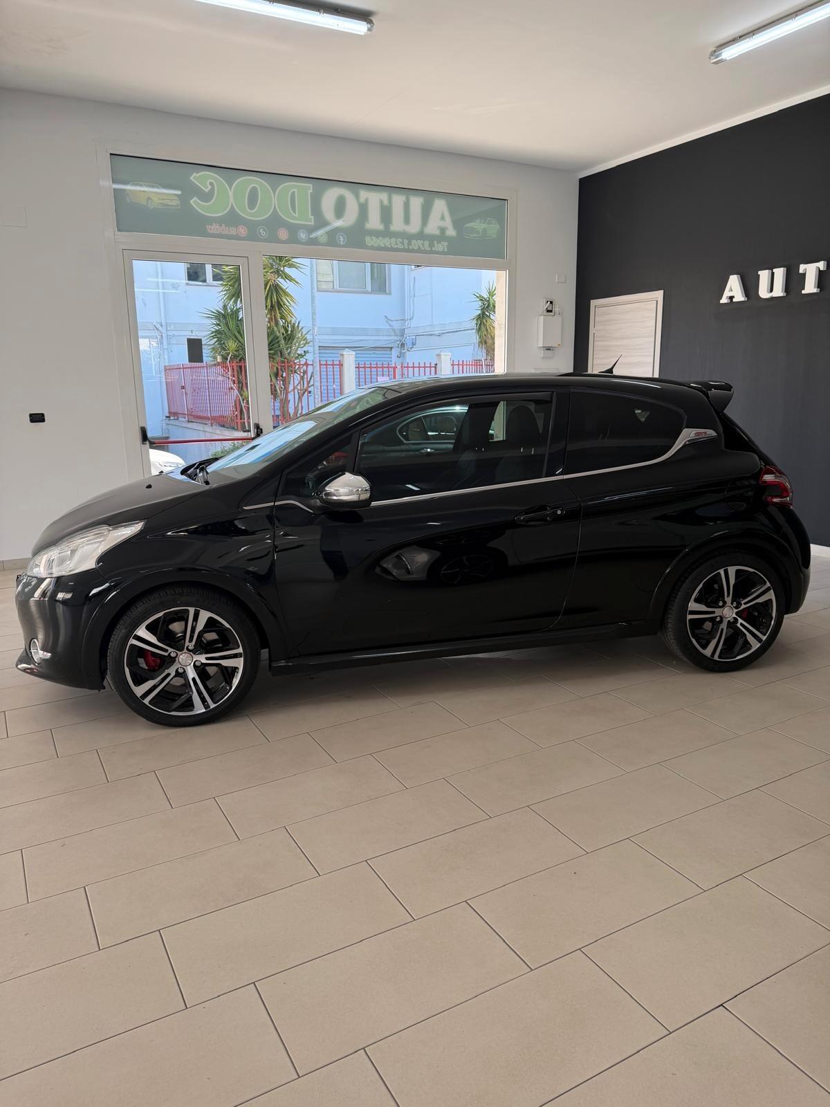 Peugeot 208 1.6 THP 200 CV 3 porte GTi