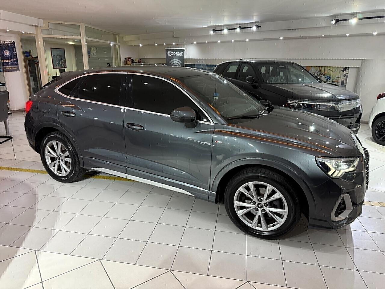 Audi Q3 35 TDI S tronic line edition KM 121951