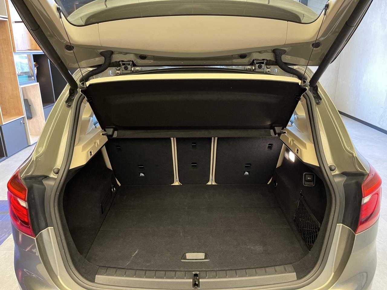 BMW 218d Active Tourer Luxury