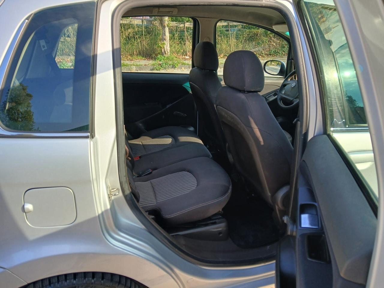 Lancia MUSA 1.3 Mjt 95 CV 5th Avenue anno 2011