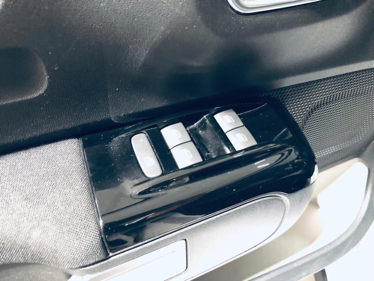 Citroen C3 1.2 83cv S&S Shine tetto nero