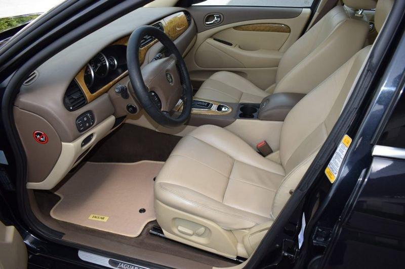 Jaguar S-Type 2.7 diesel V6 Executive