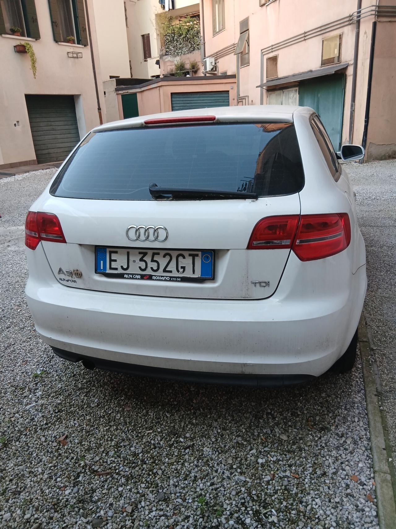 Audi A3 SPB TDI 85 kW S line edition