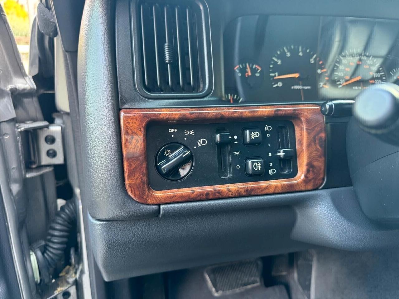 JEEP GRAND CHEROKEE 5.2 (EU) 4WD aut. A.S.I.