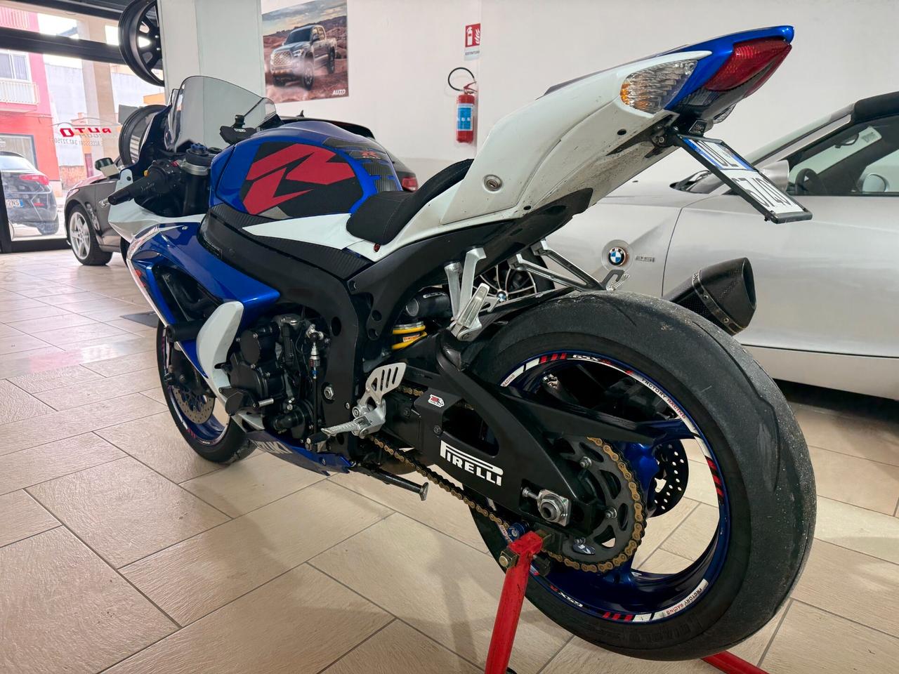 Suzuki GSX R 750