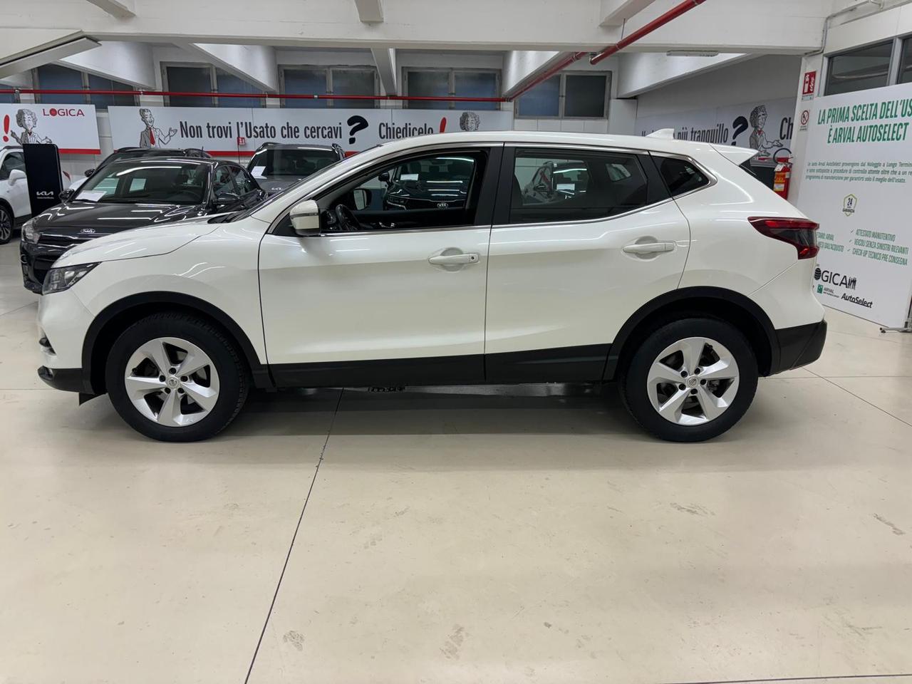 NISSAN Qashqai II 2017 - Qashqai 1.3 dig-t Business 160cv dct