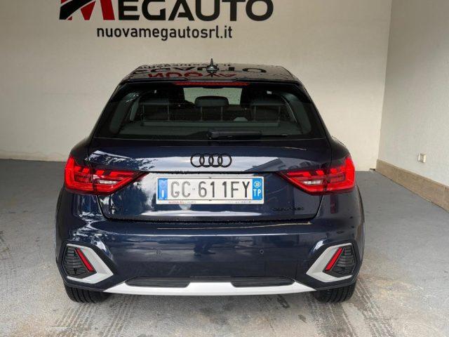 AUDI A1 citycarver 30 TFSI