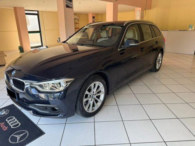 BMW 320 d xDrive Touring Luxury Automatica
