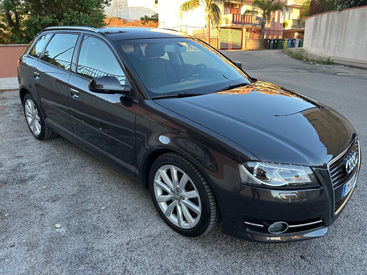 Audi A3 SPB 1.6 TDI STRAFULL PARI AL NUOVO