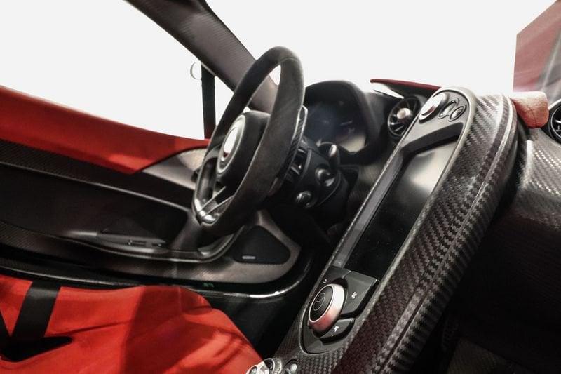 McLaren P1 P1