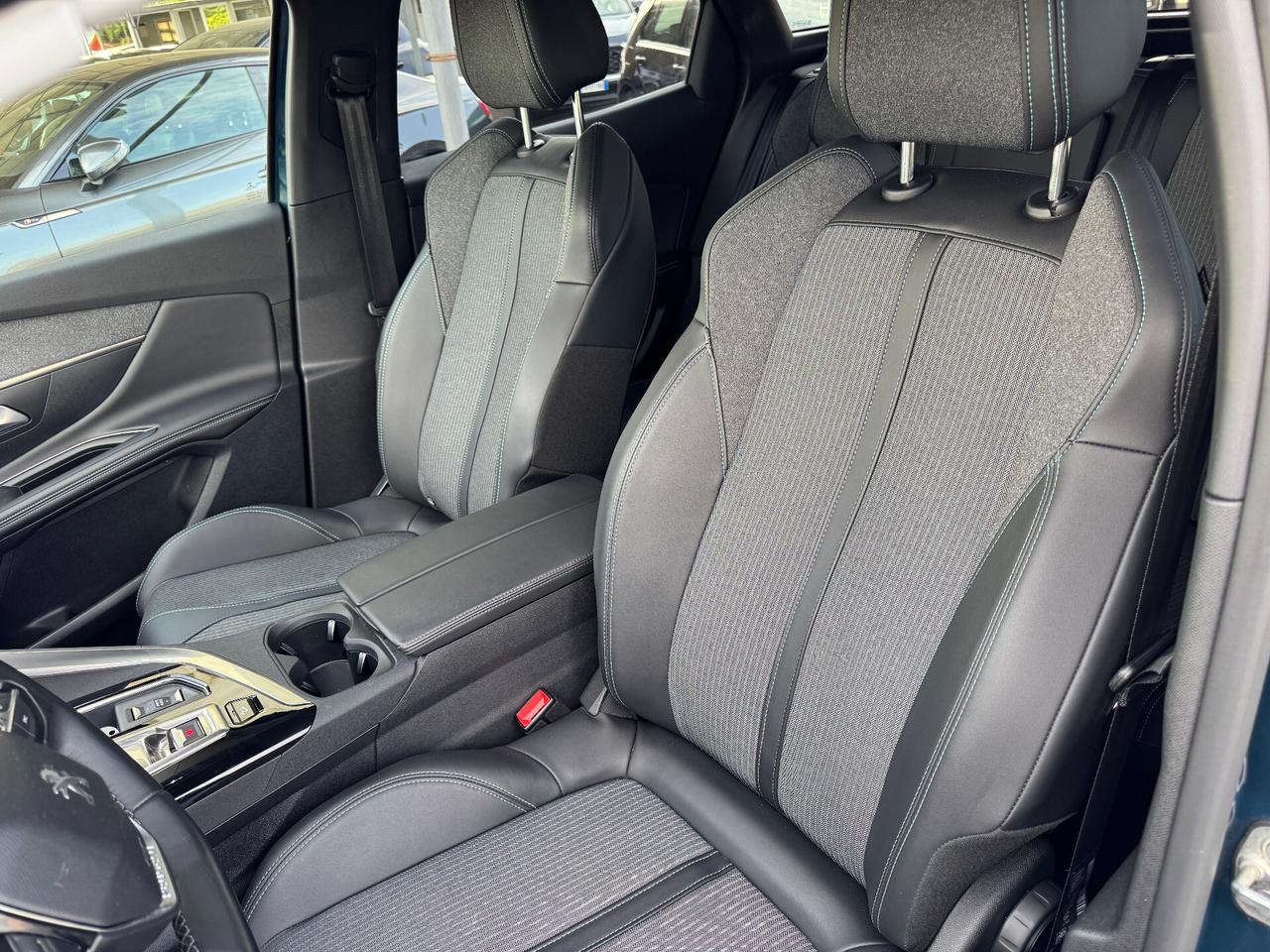 Peugeot 3008 BlueHDi 130 S&S EAT8 GT