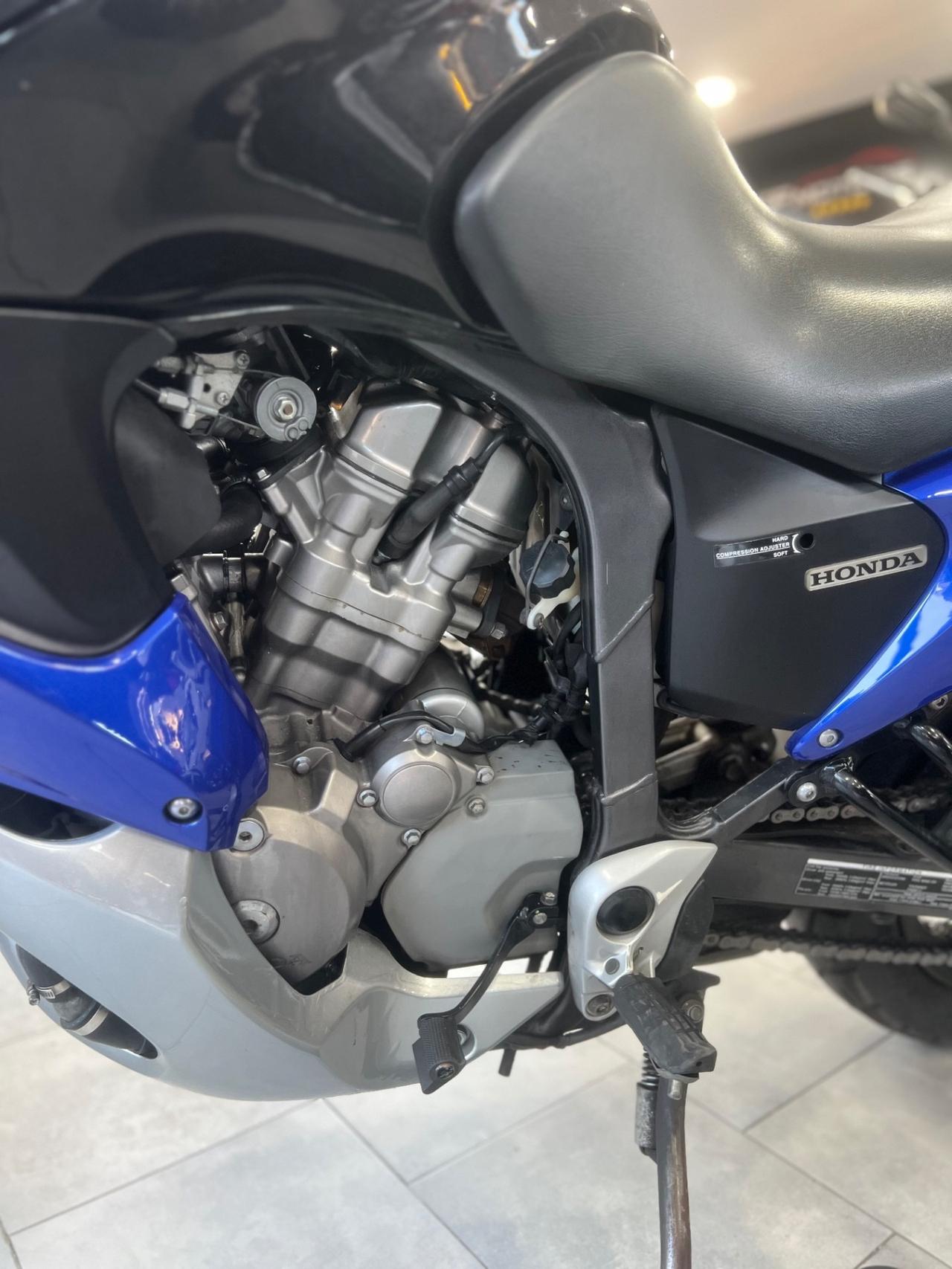 Honda Transalp XL 700 V - 2008
