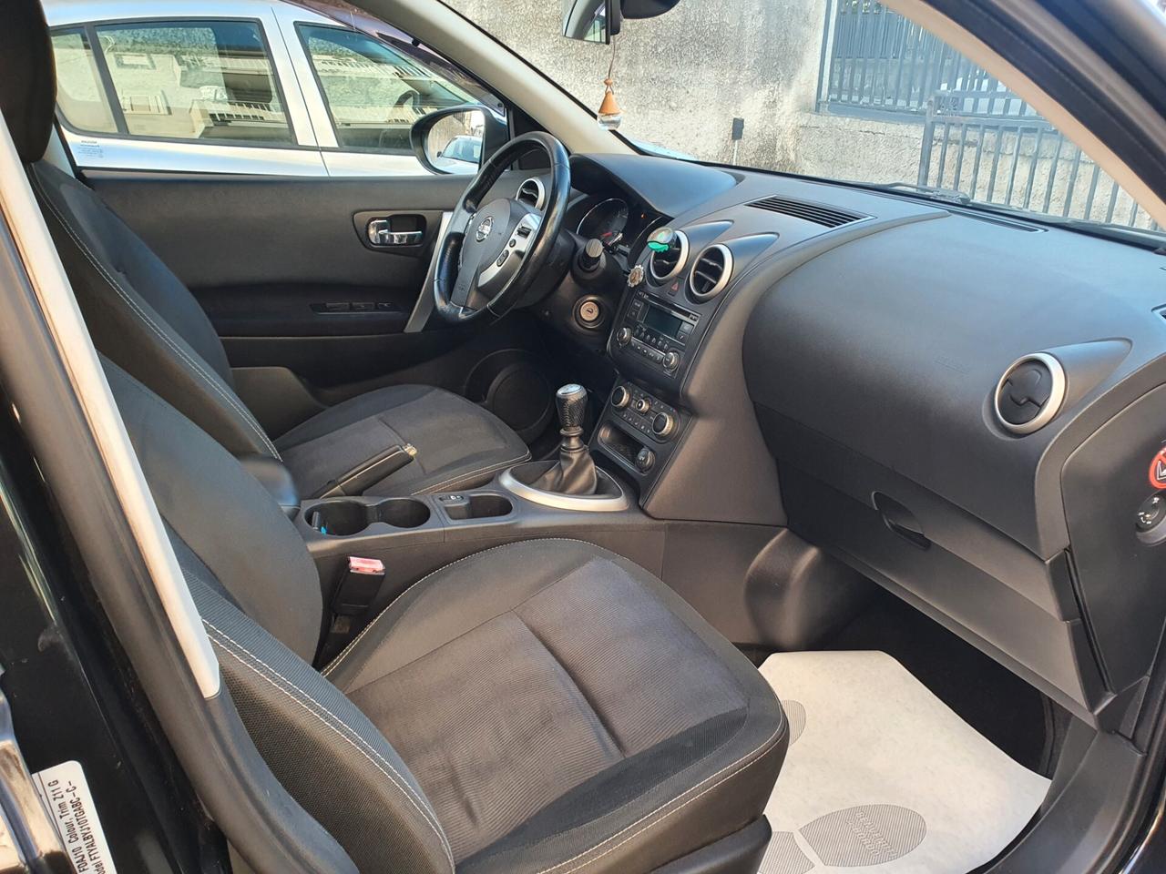 Nissan Qashqai modello Acenta