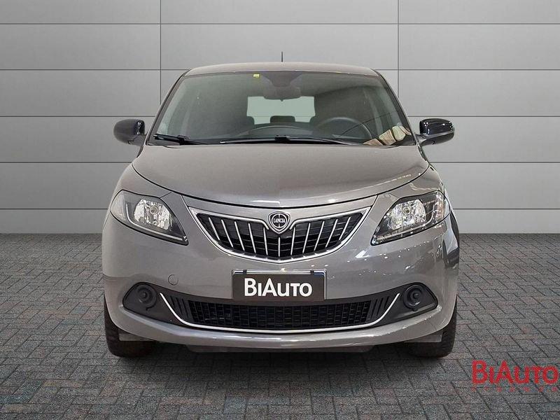 Lancia Ypsilon Ypsilon 1.0 firefly hybrid Silver s&s 70cv