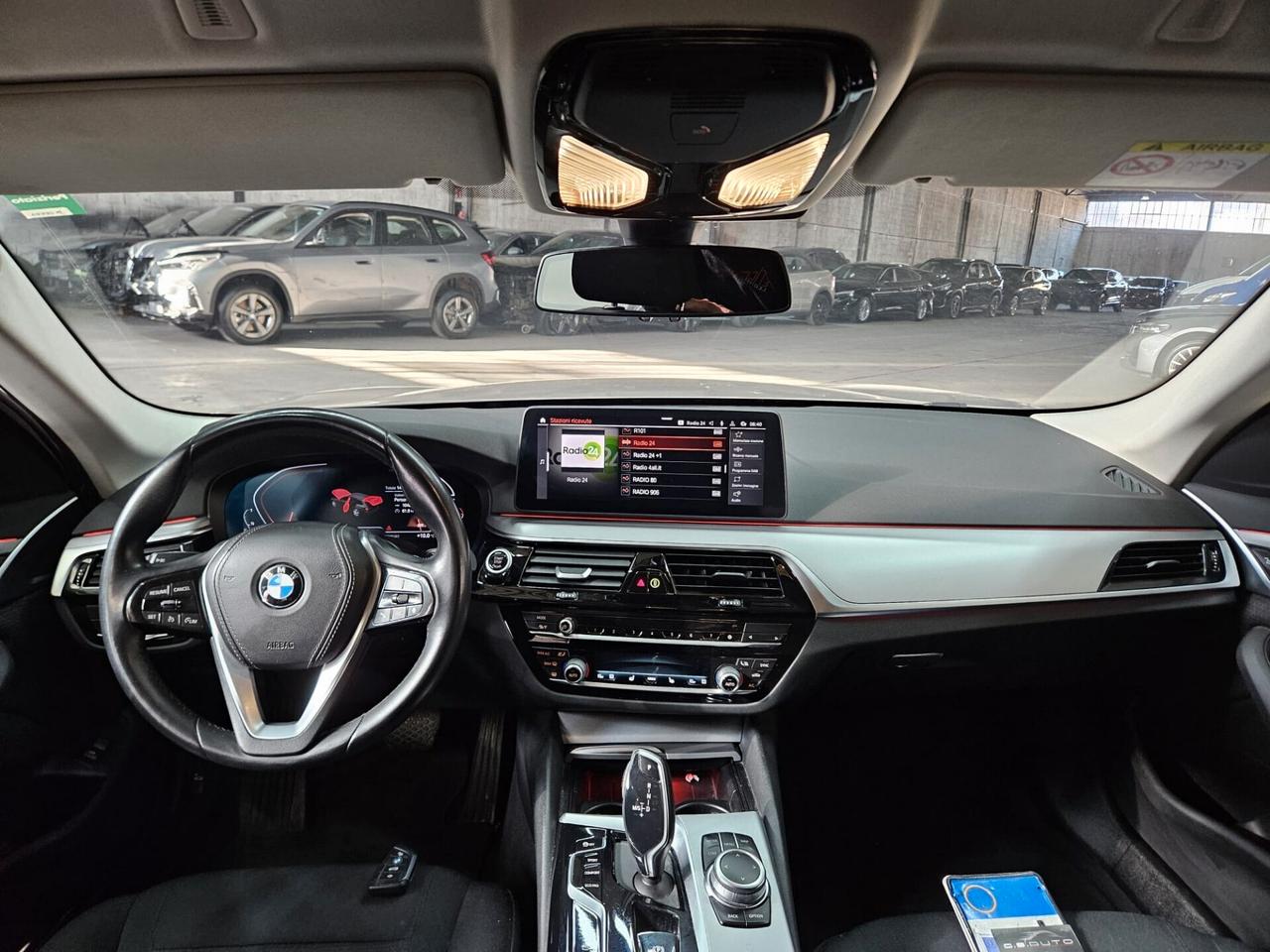 BMW 520 d Touring mhev 48V auto INCIDENTATA