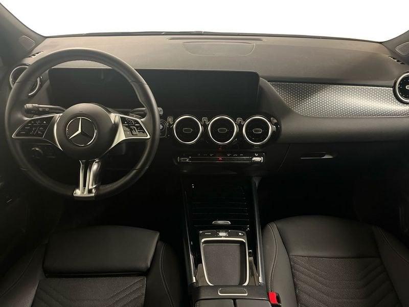 Mercedes-Benz GLA 180 d Automatic Business Extra