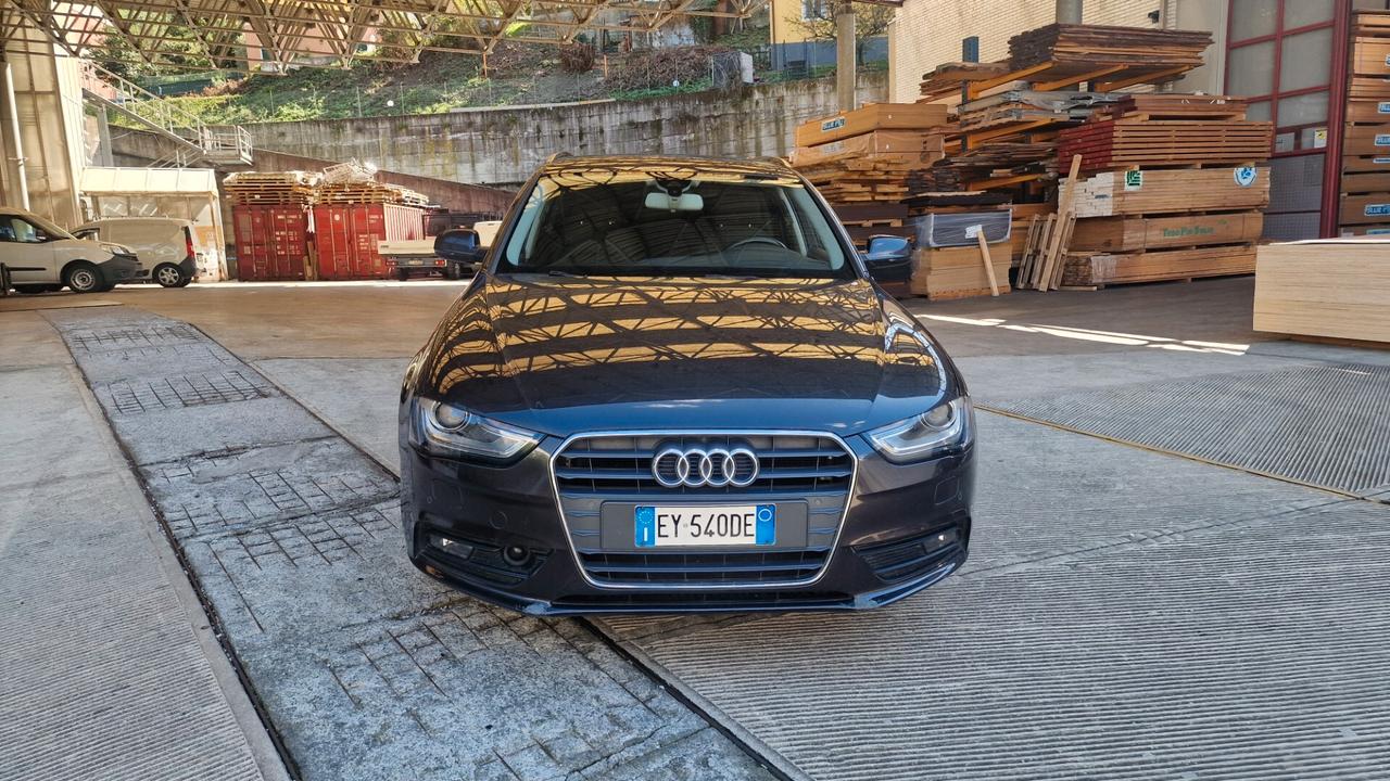 Audi A4 Avant 2.0 TDI 150 CV ultra Business Sport