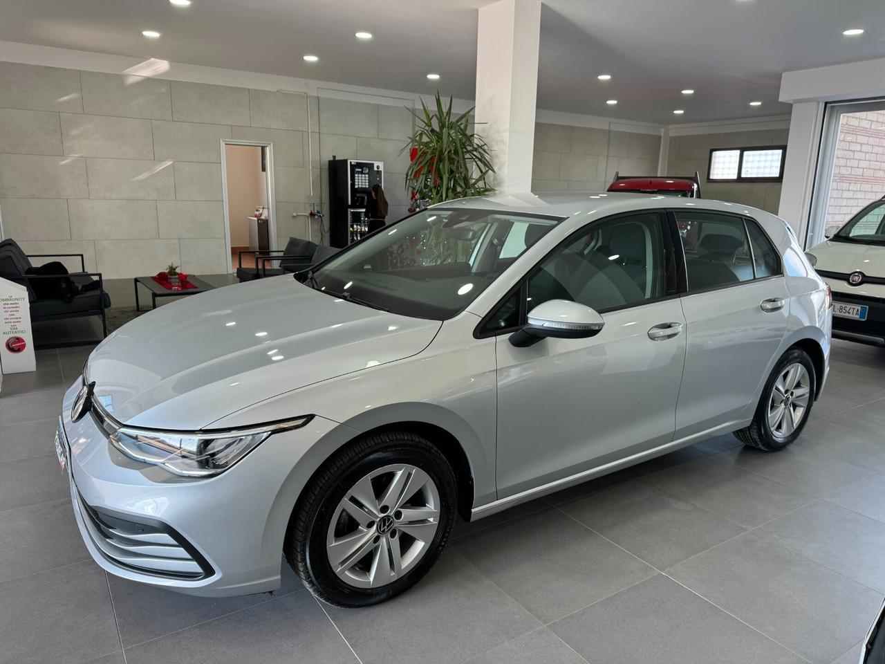 Volkswagen Golf 2.0 TDI 150 CV DSG 2020