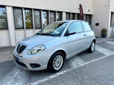 Lancia Ypsilon 1.2 Argento