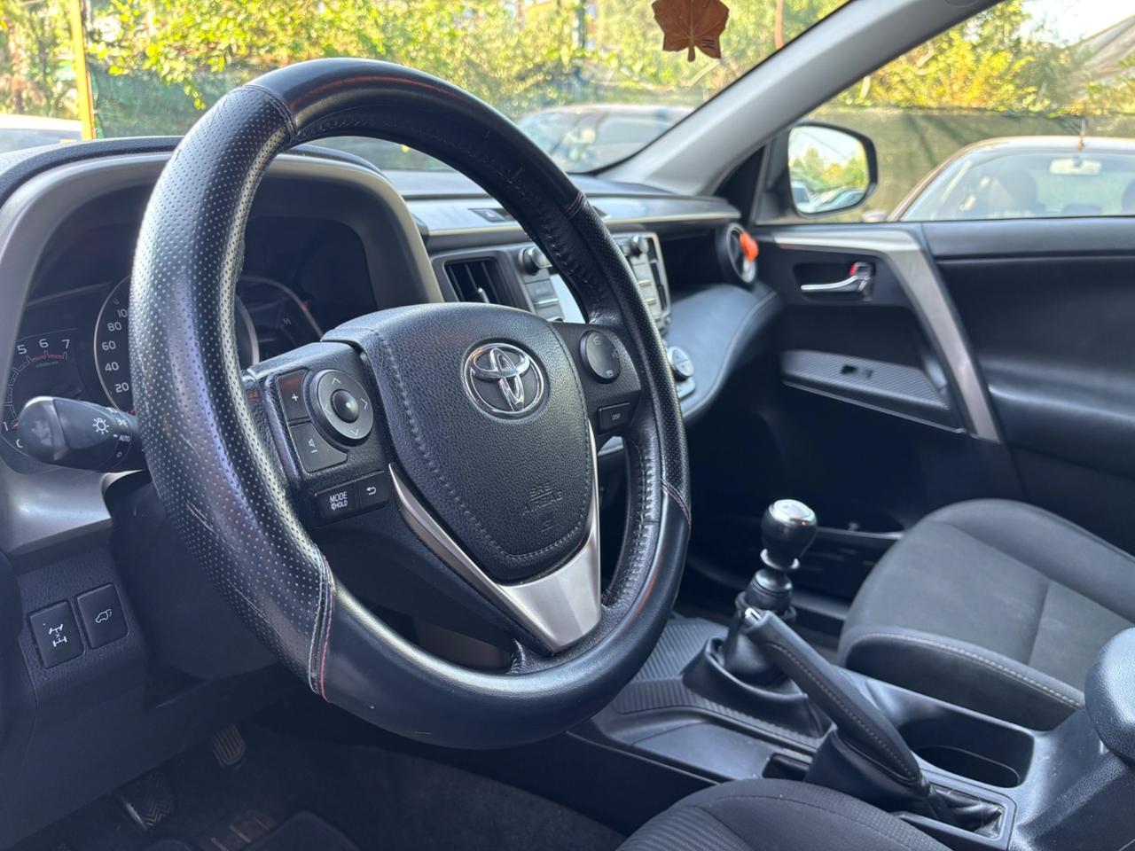 Toyota RAV 4 RAV4 2.0 D-4D 4WD Lounge