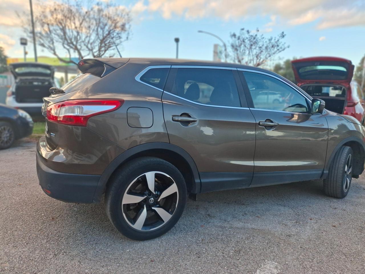 Nissan Qashqai 1.5 dCi 360