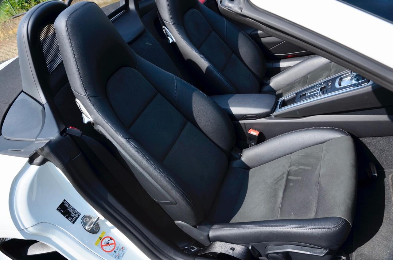 PORSCHE BOXSTER 718 2.0 300cv PDK, HI-FI BOSE, SPOILER, FARI LED, PERMUTE