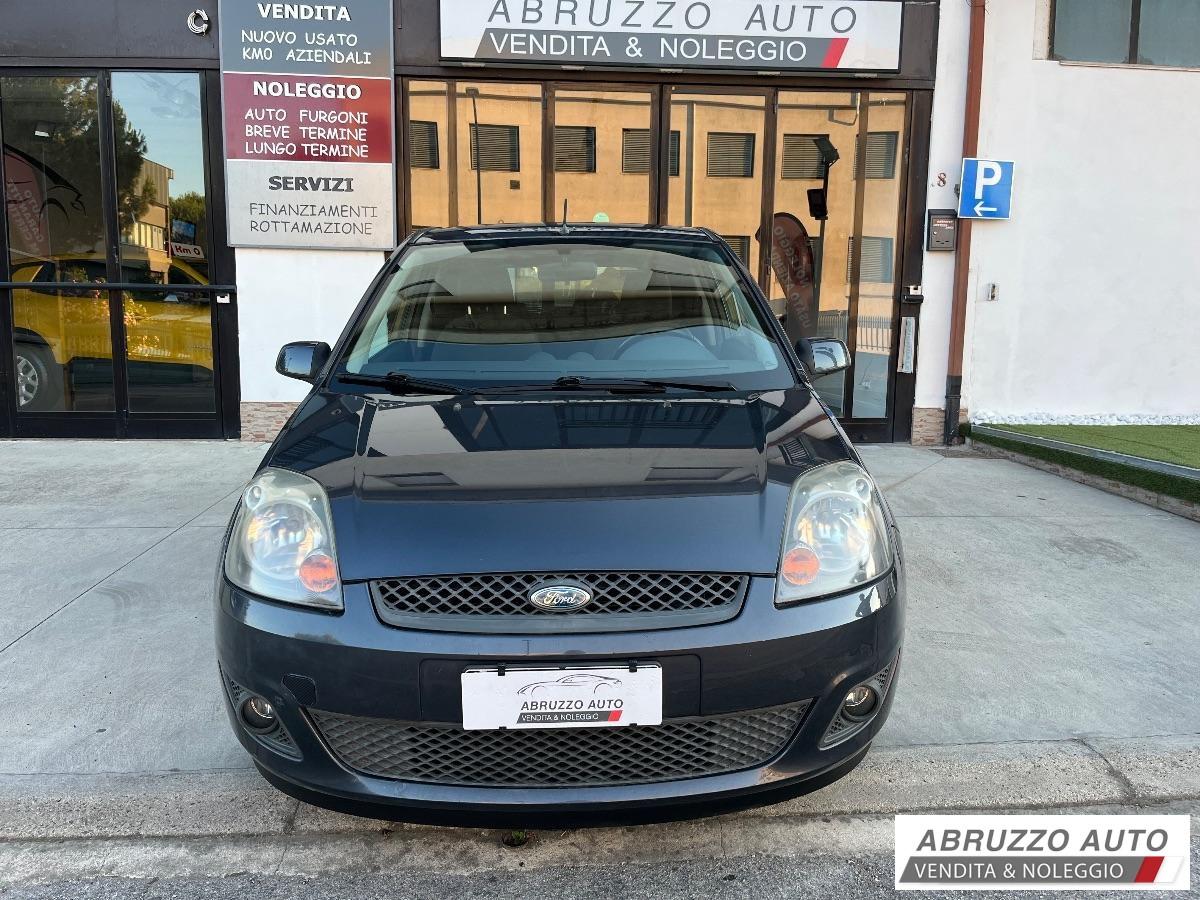 FORD Fiesta 1.2 16V 3p. Ghia