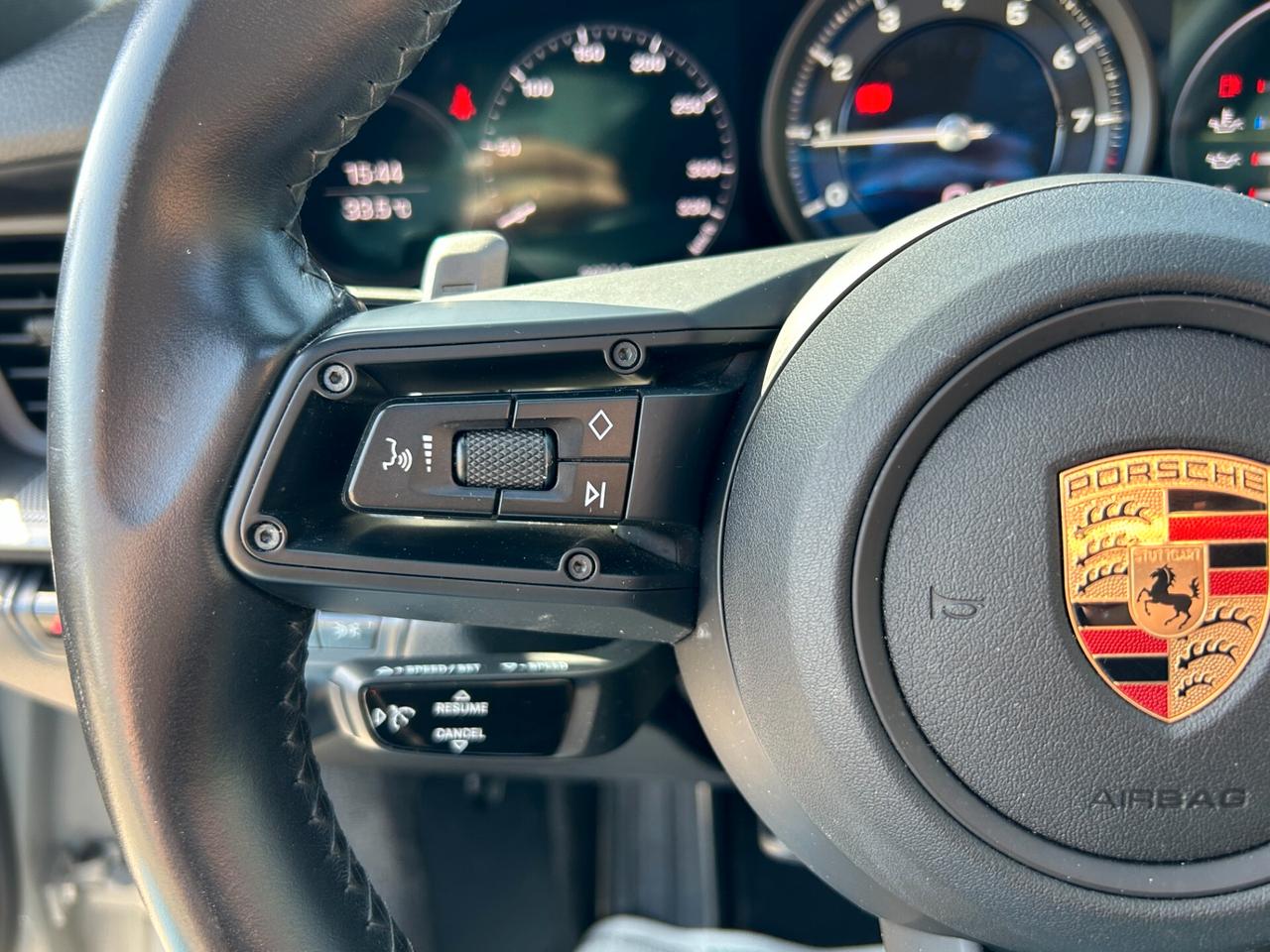Porsche 911 992 Coupe 3.0 Carrera 4S auto