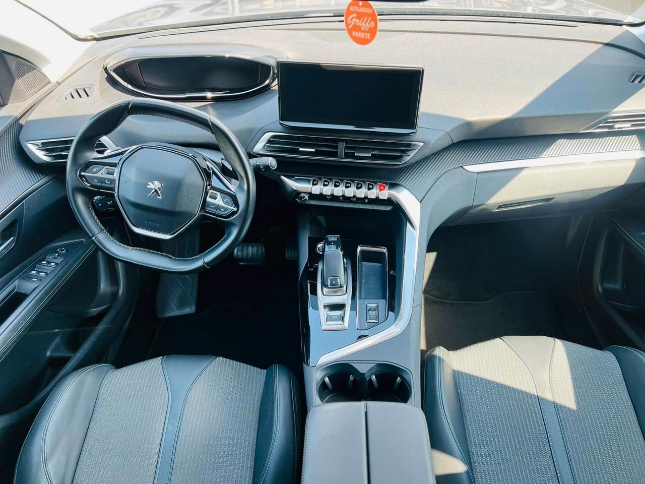 Peugeot 3008 BlueHDi 130 S&S EAT8 Allure