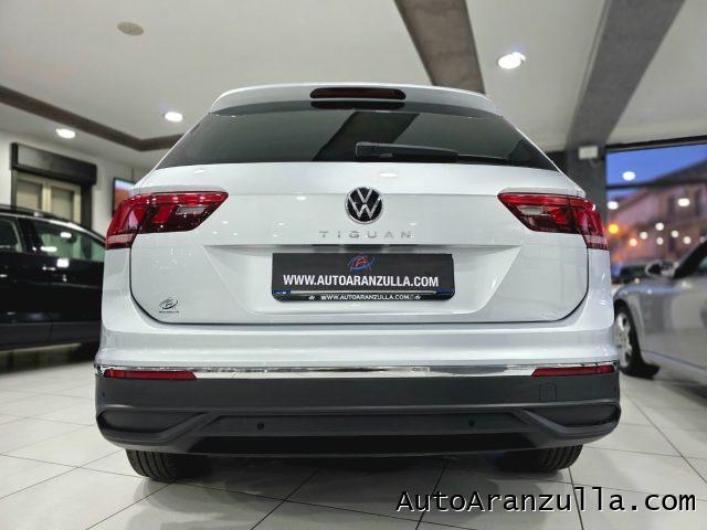 VOLKSWAGEN Tiguan 2.0 TDI 122CV SCR Life Fari Led