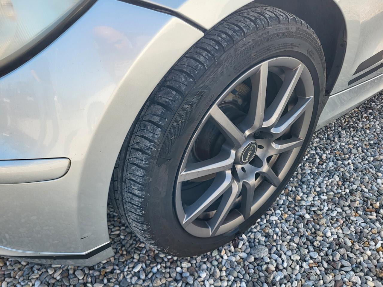 Bmw 118 118i cat 5 porte Futura