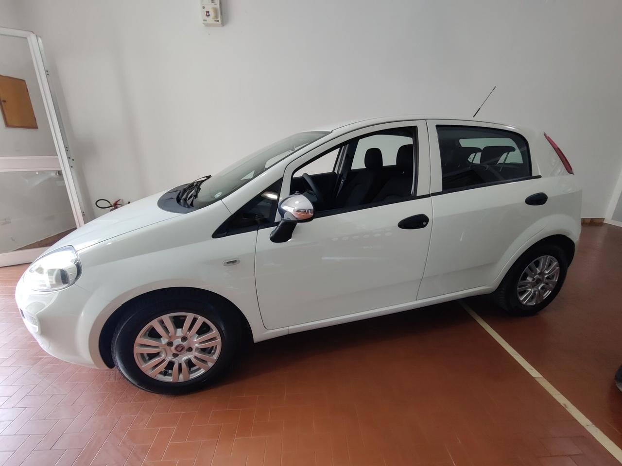 Fiat Punto 1.3 MJT II S&S 95 CV 5 porte Lounge