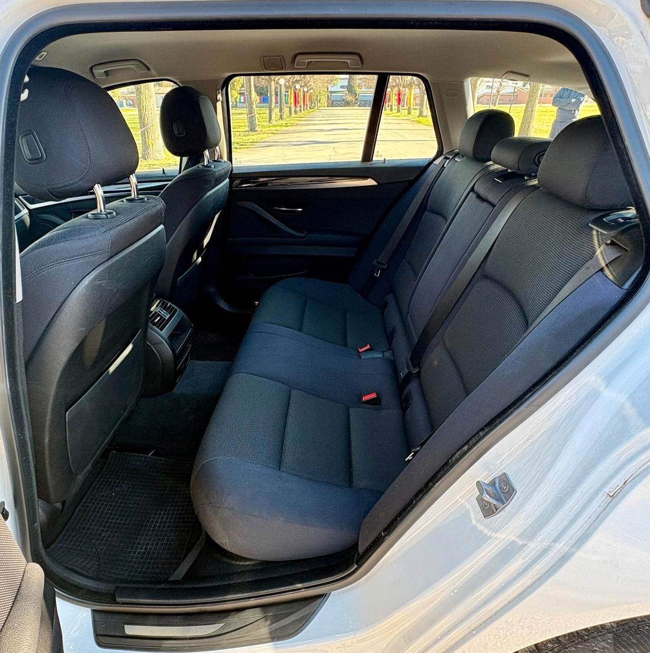 Bmw 530d xDrive 258CV Touring Business Automatic