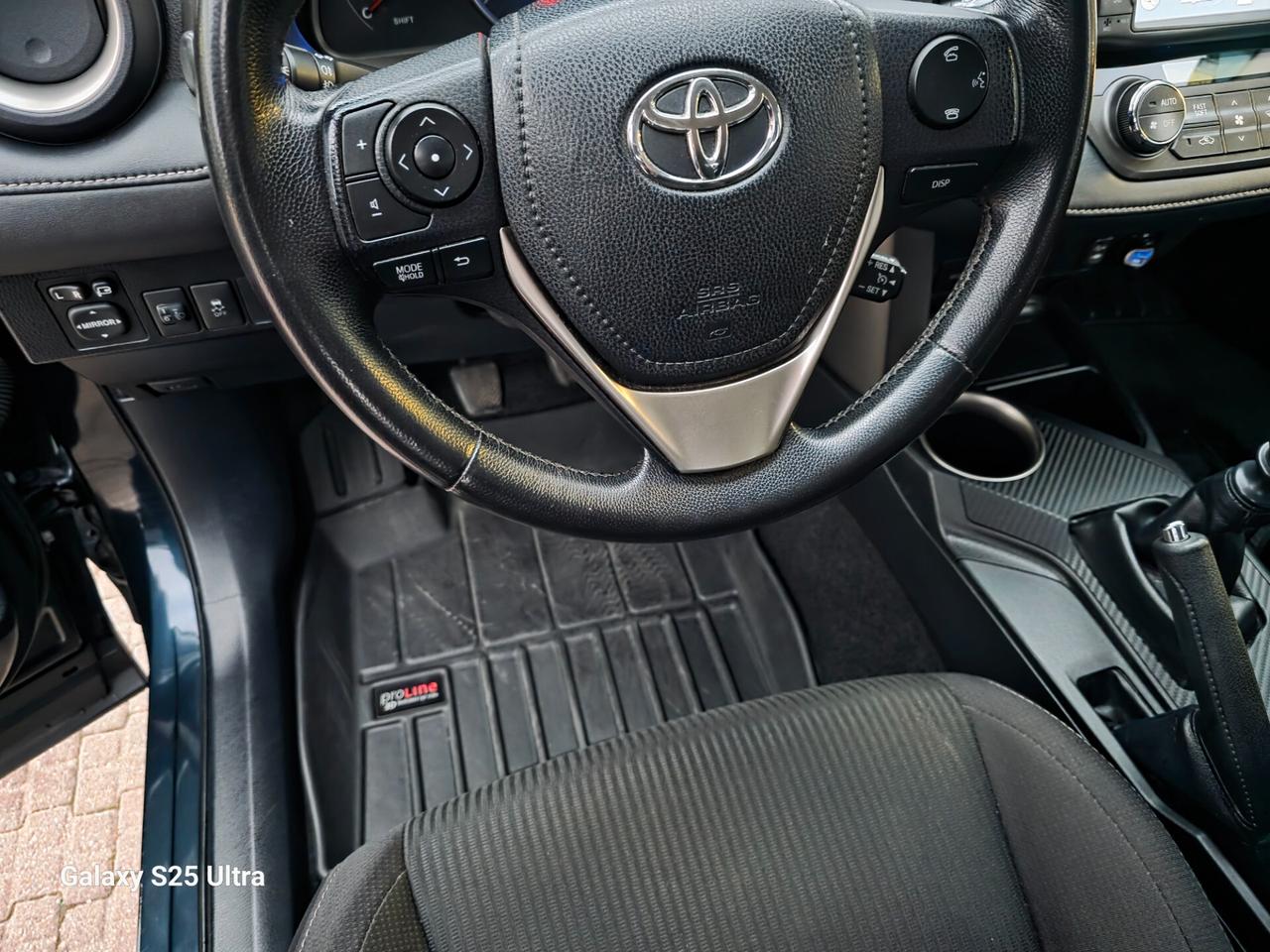 RAV4 2.0 D-4D 4WD Lounge valuto usato scambio