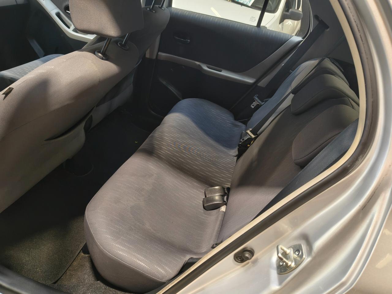 Toyota Yaris 1.3 5 porte Sol