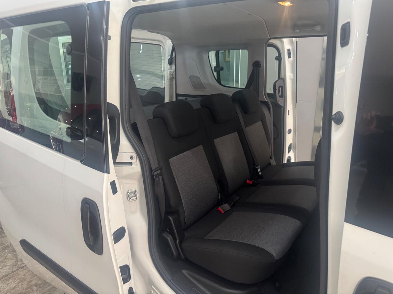 Fiat Doblo 1.3 MJT 95CV Autocarro 5 posti