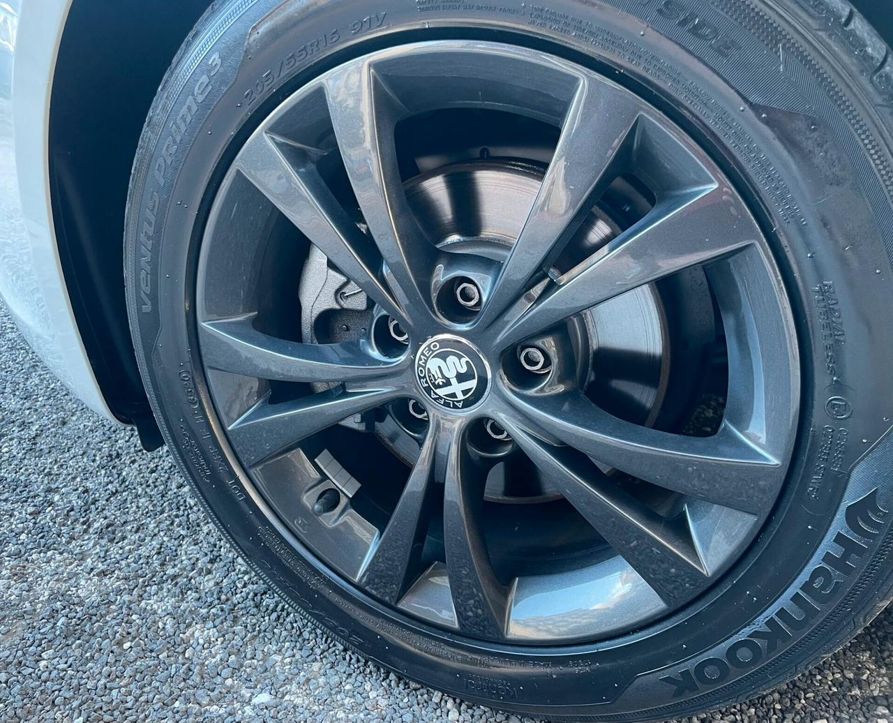 Alfa Romeo Giulietta 1.6 JTDm2 105 CV Exclusive 2013