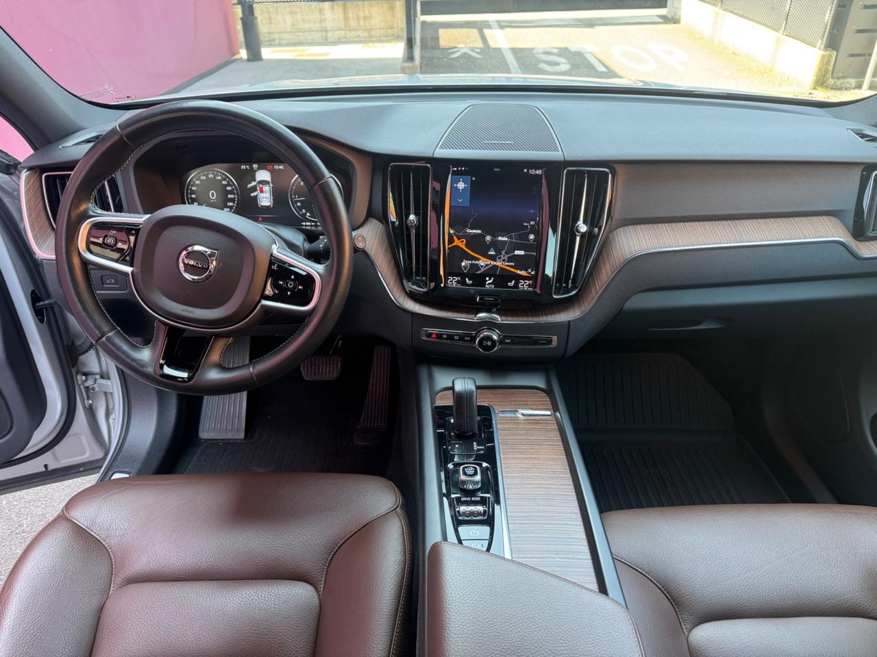 VOLVO XC 60 B4 AWD UNI PROP IVA ESPOSTA