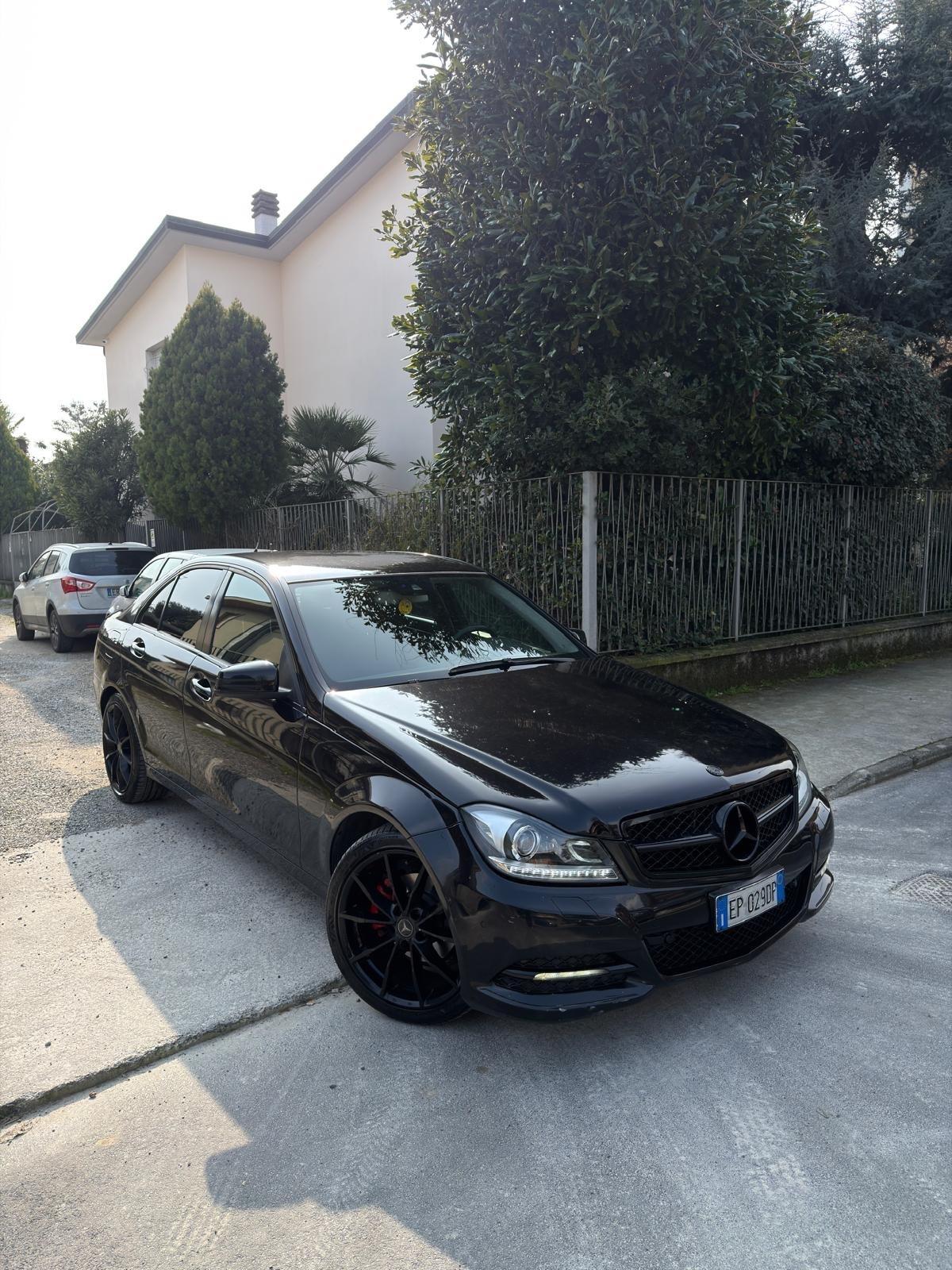 Mercedes-benz C 200 CDI BlueEFFICIENCY Avantgarde