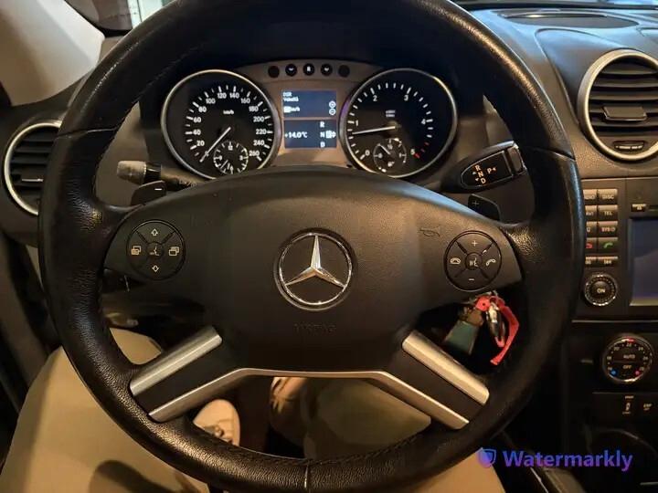 Mercedes-benz ML 320 4 Matic