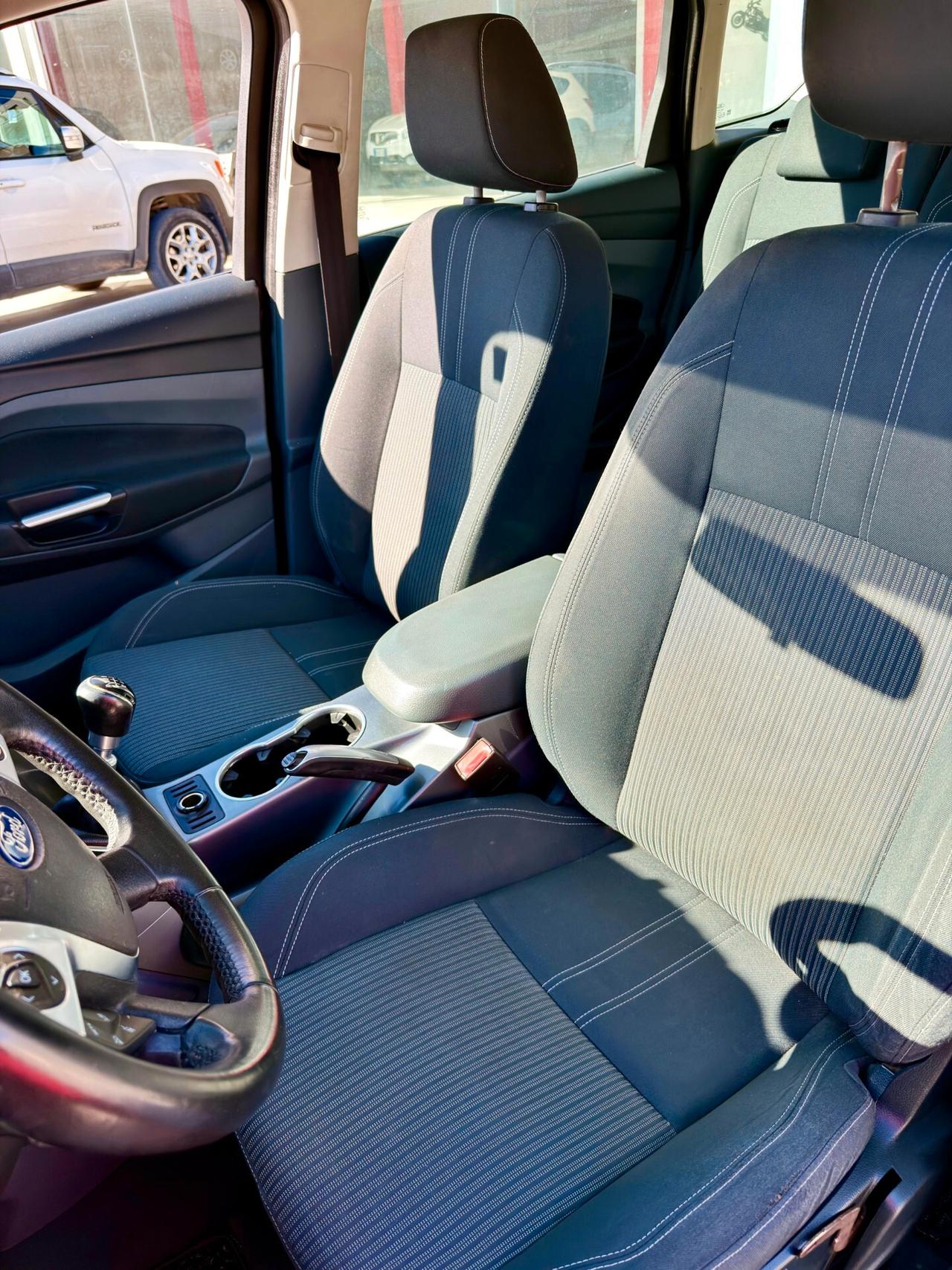 Ford C-Max 1.6 TDCi 116CV Titanium Business