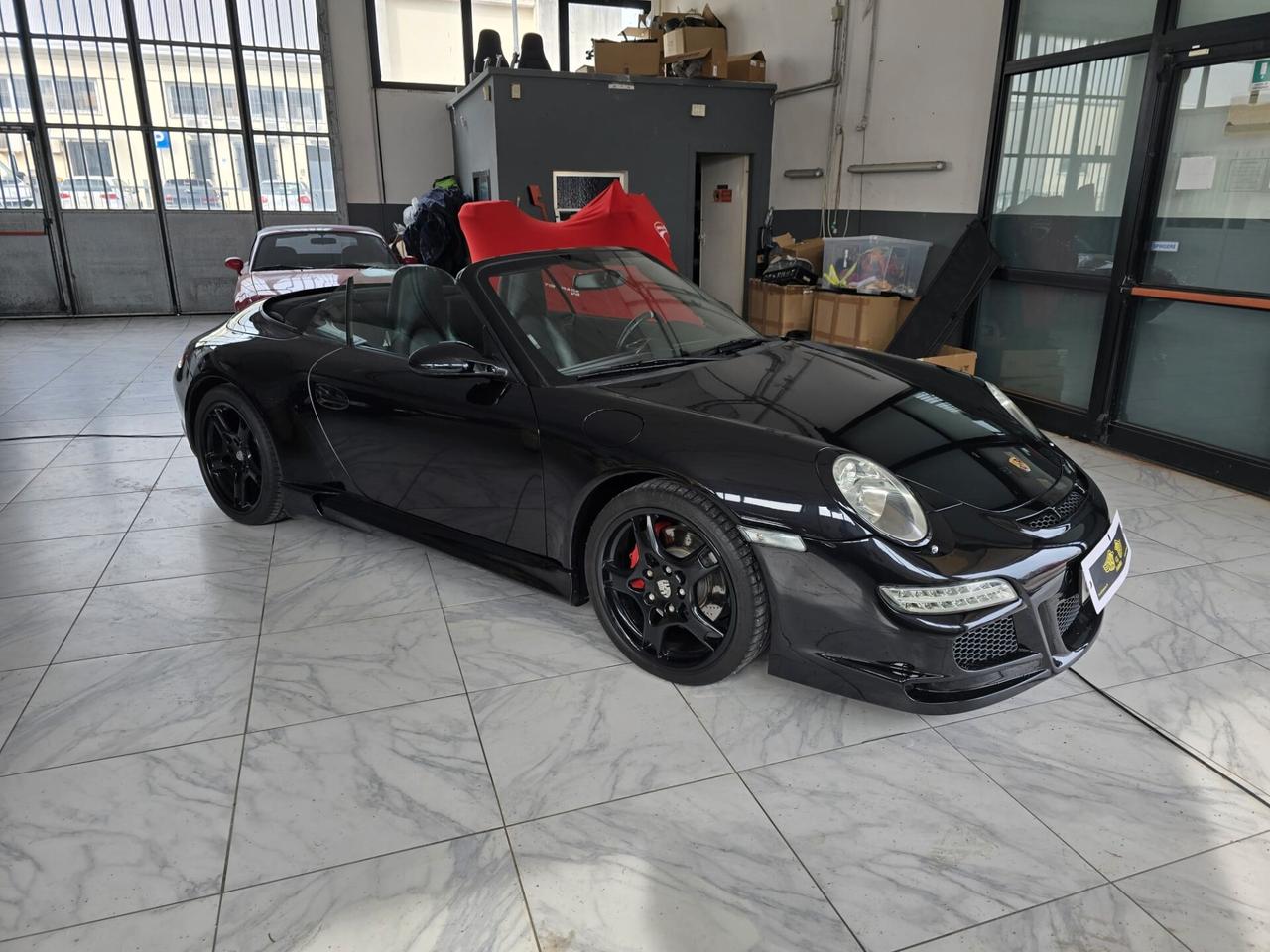 Porsche 911 Carrera 4S Cabriolet